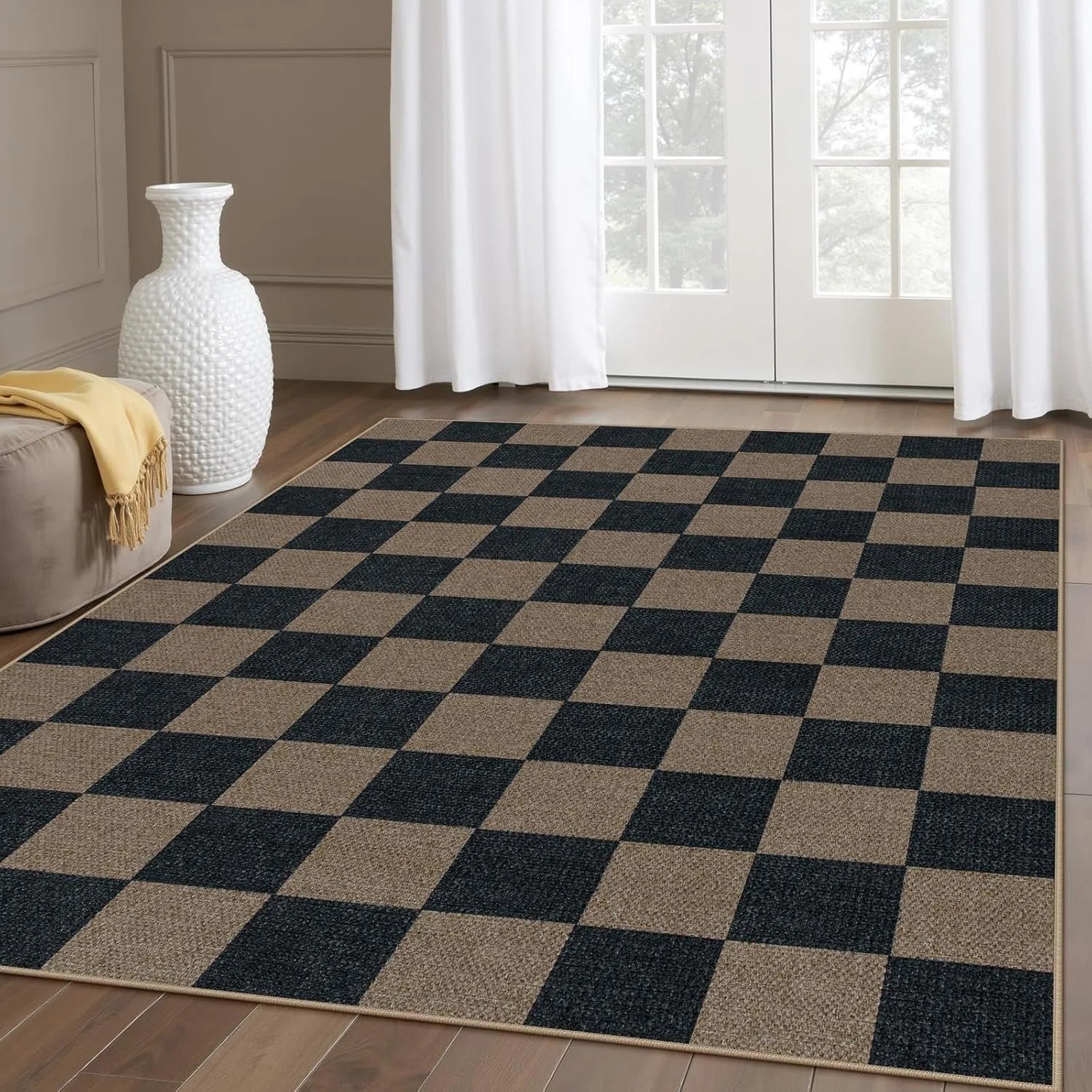 Black & White Checkered Rug - Non-Slip Living Room Carpet