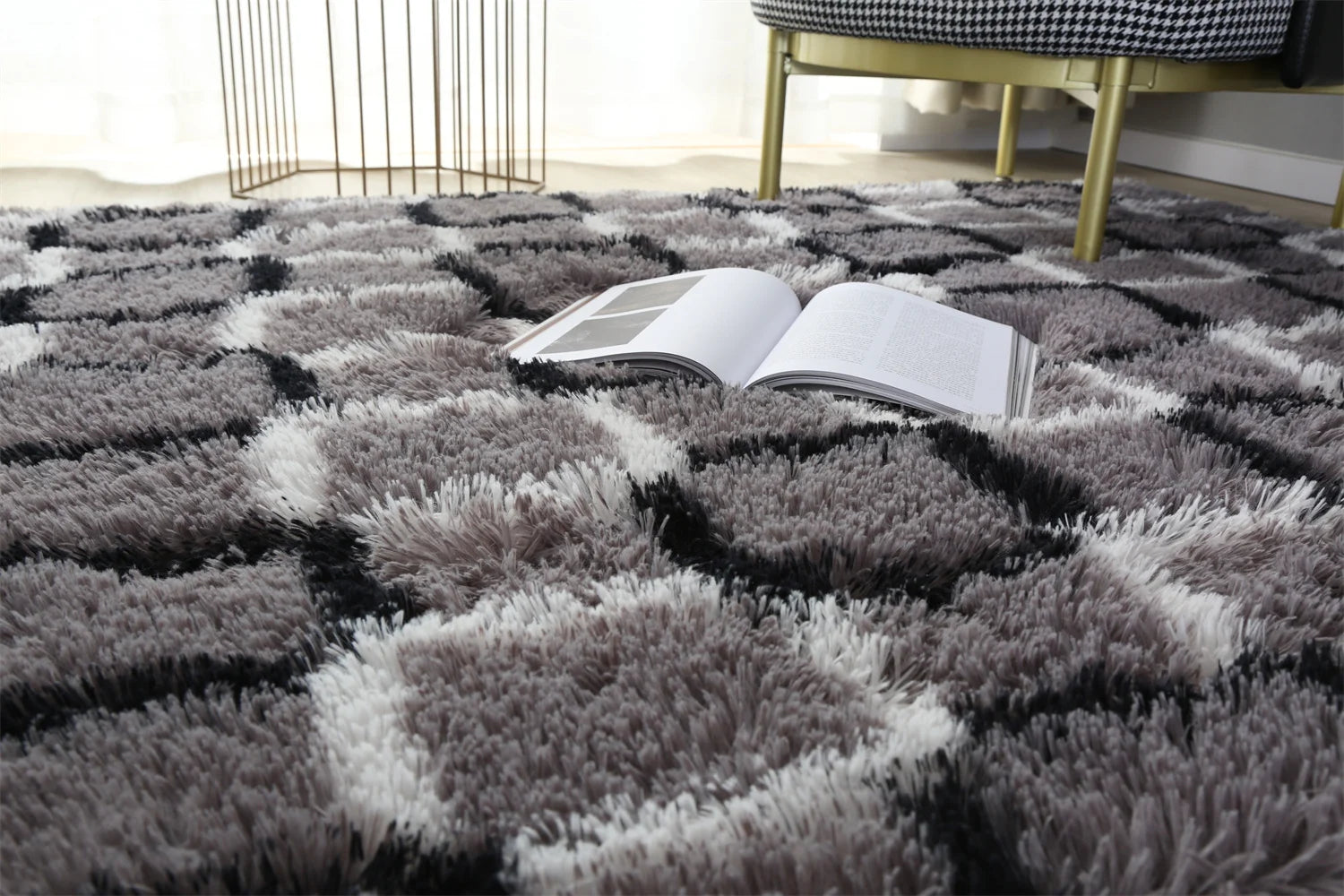 Premium Fluffy Shag Rug - Extra Soft Area Carpet for Living Room