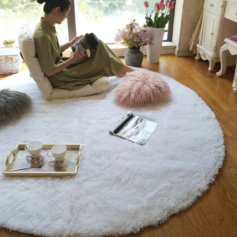 Super Soft Round Plush Rug - Fluffy Area Carpet for Living Room & Bedroom